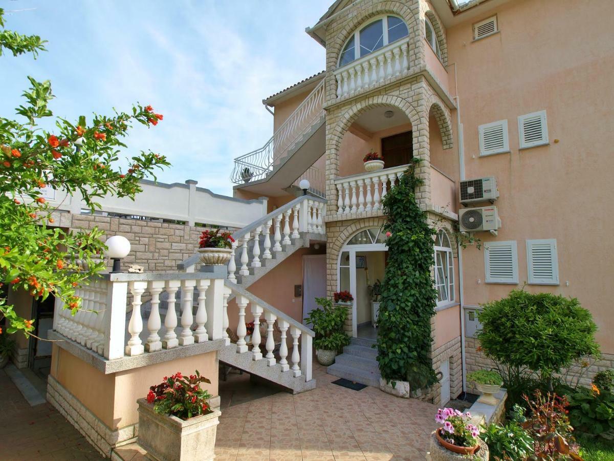 Apartments Panorama View Zeljko Scerbe Mundanije 外观 照片